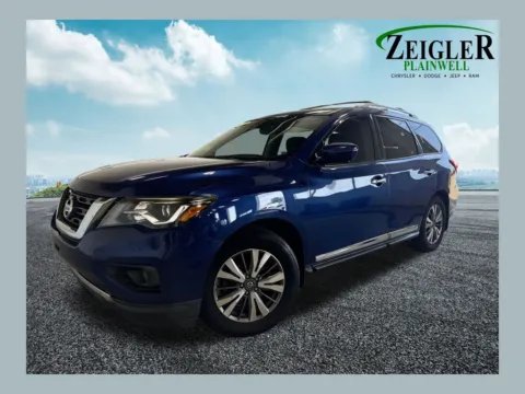 Blue 2017 Nissan Pathfinder Platinum for sale in Plainwell, MI