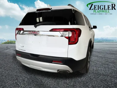 More photos of 2020 GMC Acadia SLT at Zeigler Chrysler Dodge Jeep Ram of Plainwell, MI