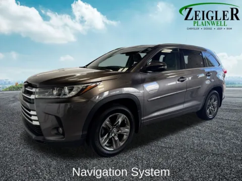 Photos of 2017 Toyota Highlander Limited Platinum for sale in Plainwell, MI at Zeigler Chrysler Dodge Jeep Ram of Plainwell
