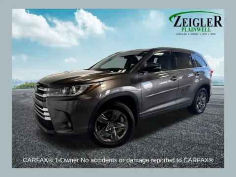 Gray 2017 Toyota Highlander Limited Platinum for sale in Plainwell, MI