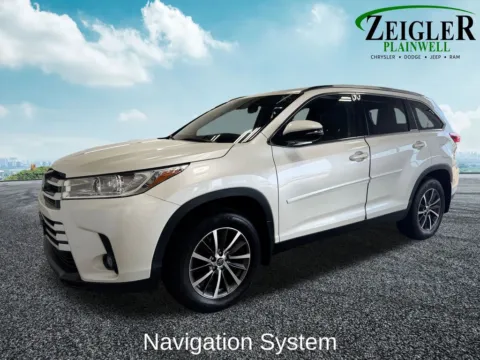 Photos of 2019 Toyota Highlander XLE for sale in Plainwell, MI at Zeigler Chrysler Dodge Jeep Ram of Plainwell