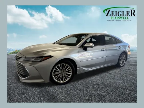 Silver 2021 Toyota Avalon Hybrid Limited for sale in Plainwell, MI
