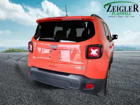 More photos of 2019 Jeep Renegade Latitude at Zeigler Chrysler Dodge Jeep Ram of Plainwell, MI