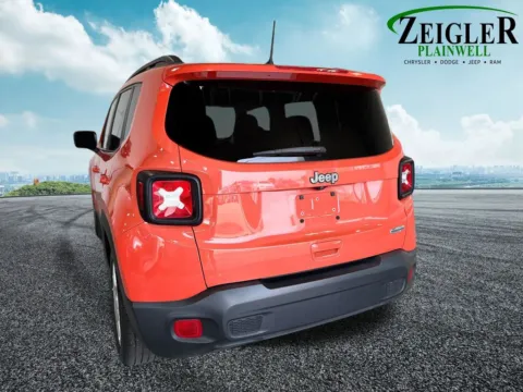 More photos of 2019 Jeep Renegade Latitude at Zeigler Chrysler Dodge Jeep Ram of Plainwell, MI