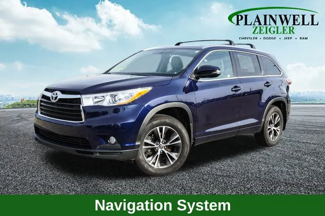 ランダーブルー Used 2016 Toyota Highlander XLE V6 for sale in Plainwell, MI at