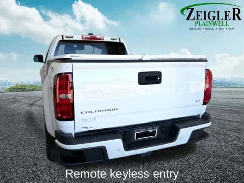 More photos of 2022 Chevrolet Colorado LT at Zeigler Chrysler Dodge Jeep Ram of Plainwell, MI