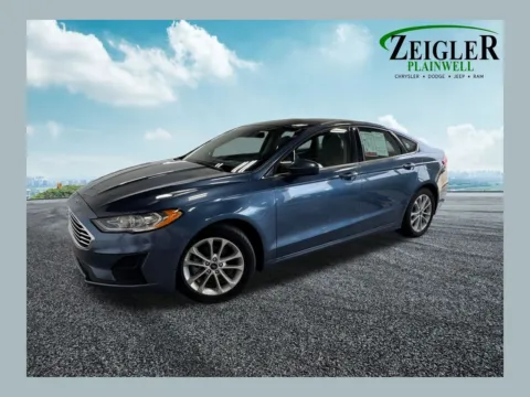 Blue 2019 Ford Fusion SE for sale in Plainwell, MI