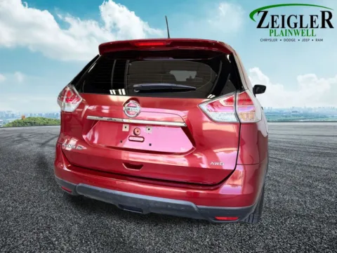 More photos of 2016 Nissan Rogue S at Zeigler Chrysler Dodge Jeep Ram of Plainwell, MI