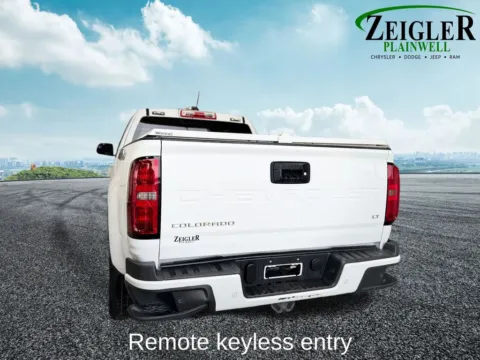 More photos of 2022 Chevrolet Colorado LT at Zeigler Chrysler Dodge Jeep Ram of Plainwell, MI