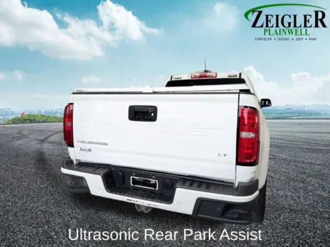 More photos of 2022 Chevrolet Colorado LT at Zeigler Chrysler Dodge Jeep Ram of Plainwell, MI
