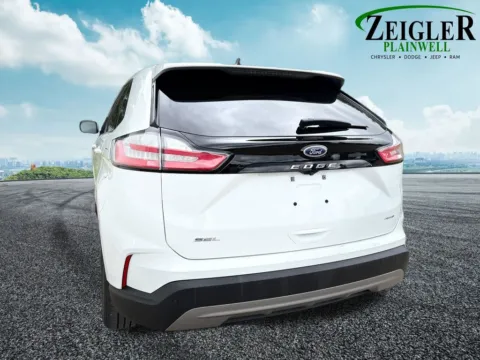More photos of 2023 Ford Edge SEL at Zeigler Chrysler Dodge Jeep Ram of Plainwell, MI