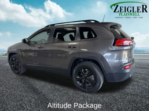 More photos of 2018 Jeep Cherokee Latitude at Zeigler Chrysler Dodge Jeep Ram of Plainwell, MI