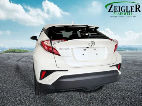 More photos of 2021 Toyota C-HR XLE at Zeigler Chrysler Dodge Jeep Ram of Plainwell, MI