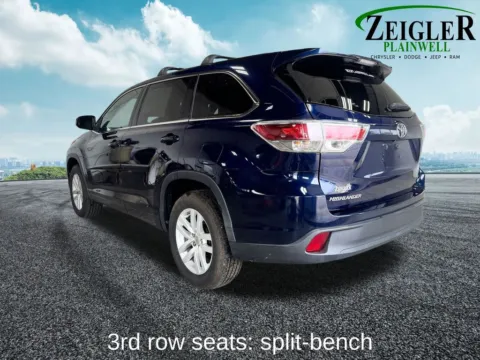 Another view of 2015 Toyota Highlander LE for sale in Plainwell, MI at Zeigler Chrysler Dodge Jeep Ram of Plainwell