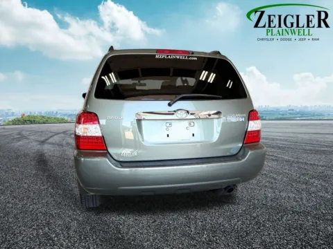 More photos of 2007 Toyota Highlander Hybrid V6 at Zeigler Chrysler Dodge Jeep Ram of Plainwell, MI