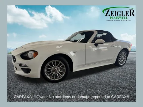 White 2020 Fiat 124 Spider Classica for sale in Plainwell, MI