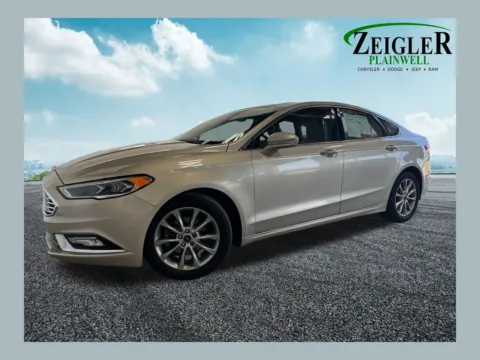 White 2017 Ford Fusion SE for sale in Plainwell, MI