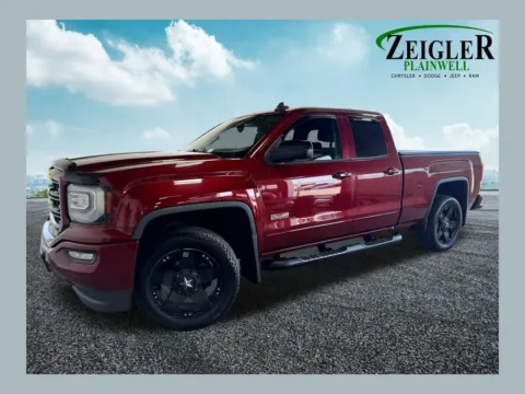 Red 2017 GMC Sierra 1500 SLT for sale in Plainwell, MI