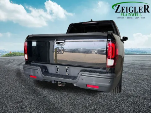 More photos of 2019 Honda Ridgeline Black Edition at Zeigler Chrysler Dodge Jeep Ram of Plainwell, MI