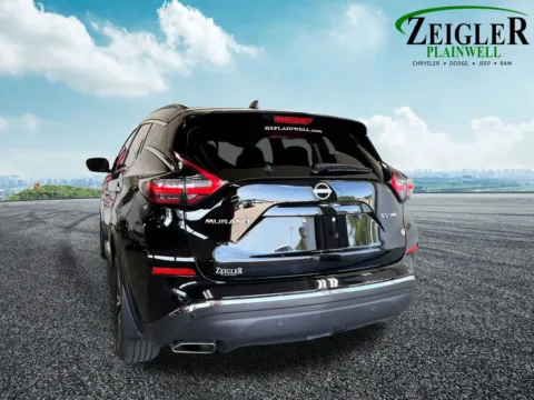 More photos of 2024 Nissan Murano SV at Zeigler Chrysler Dodge Jeep Ram of Plainwell, MI
