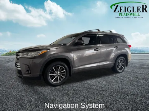 Photos of 2018 Toyota Highlander XLE for sale in Plainwell, MI at Zeigler Chrysler Dodge Jeep Ram of Plainwell