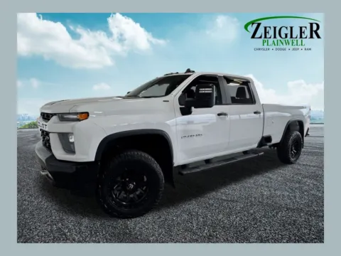 White 2022 Chevrolet Silverado 2500HD Custom for sale in Plainwell, MI