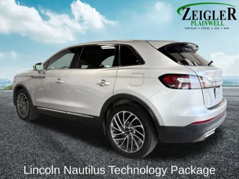 Another view of 2019 Lincoln Nautilus Reserve for sale in Plainwell, MI at Zeigler Chrysler Dodge Jeep Ram of Plainwell
