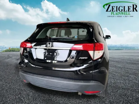 More photos of 2019 Honda HR-V LX at Zeigler Chrysler Dodge Jeep Ram of Plainwell, MI