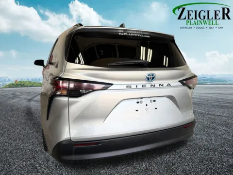 More photos of 2024 Toyota Sienna at Zeigler Chrysler Dodge Jeep Ram of Plainwell, MI