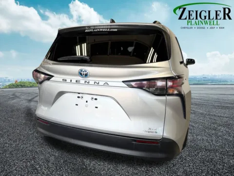 More photos of 2024 Toyota Sienna at Zeigler Chrysler Dodge Jeep Ram of Plainwell, MI
