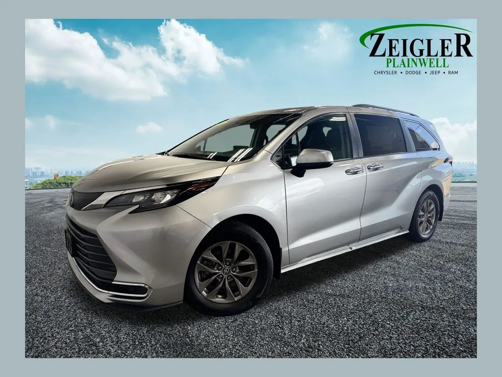 Silver 2024 Toyota Sienna XLE for sale in Plainwell, MI