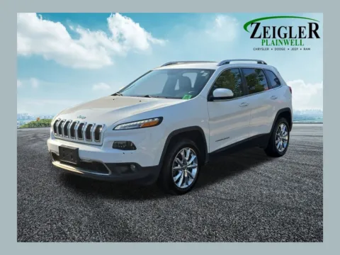 White 2017 Jeep Cherokee Limited for sale in Plainwell, MI