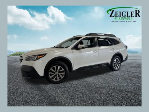 White 2022 Subaru Outback Premium for sale in Plainwell, MI