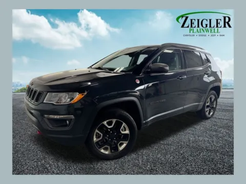Gray 2018 Jeep Compass Trailhawk for sale in Plainwell, MI