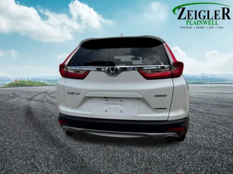 More photos of 2019 Honda CR-V Touring at Zeigler Chrysler Dodge Jeep Ram of Plainwell, MI