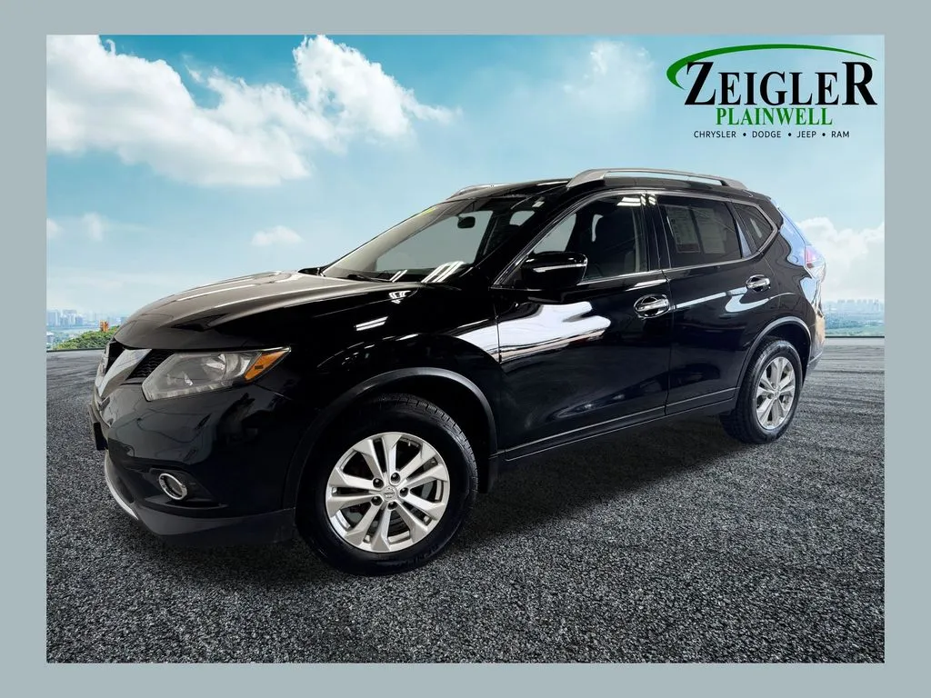 Black 2014 Nissan Rogue SV for sale in Plainwell, MI
