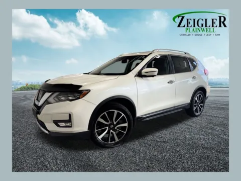 White 2017 Nissan Rogue SL for sale in Plainwell, MI