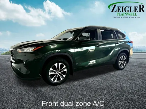 Photos of 2024 Toyota Highlander XLE for sale in Plainwell, MI at Zeigler Chrysler Dodge Jeep Ram of Plainwell