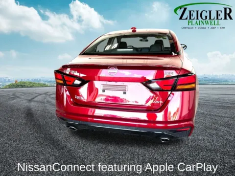 More photos of 2024 Nissan Altima 2.5 SR at Zeigler Chrysler Dodge Jeep Ram of Plainwell, MI