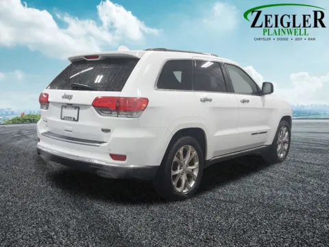 More photos of 2019 Jeep Grand Cherokee Summit at Zeigler Chrysler Dodge Jeep Ram of Plainwell, MI