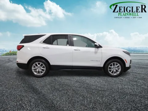 More photos of 2022 Chevrolet Equinox LT at Zeigler Chrysler Dodge Jeep Ram of Plainwell, MI