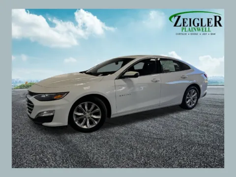 White 2023 Chevrolet Malibu LT for sale in Plainwell, MI