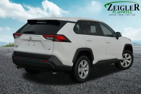 More photos of 2022 Toyota RAV4 LE at Zeigler Chrysler Dodge Jeep Ram of Plainwell, MI