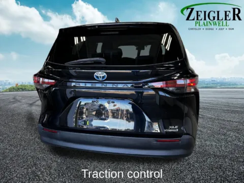 More photos of 2021 Toyota Sienna XLE at Zeigler Chrysler Dodge Jeep Ram of Plainwell, MI