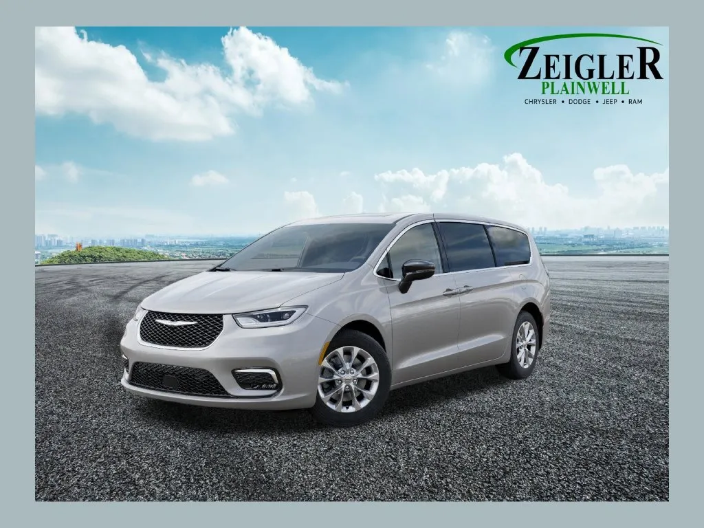 Silver 2026 Chrysler Pacifica Select for sale in Plainwell, MI