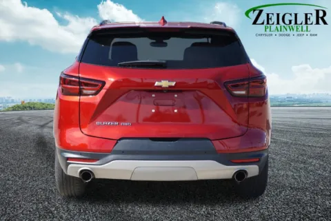 More photos of 2024 Chevrolet Blazer LT at Zeigler Chrysler Dodge Jeep Ram of Plainwell, MI