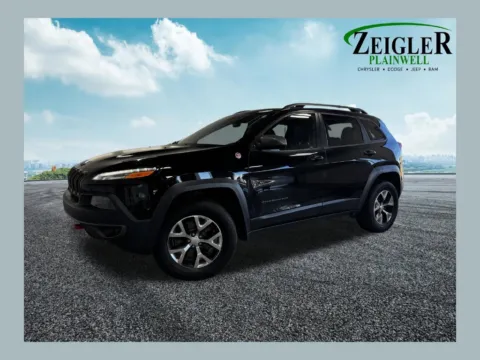 Black 2018 Jeep Cherokee Trailhawk for sale in Plainwell, MI