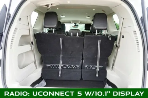 More photos of 2023 Chrysler Pacifica Touring L at Zeigler Chrysler Dodge Jeep Ram of Plainwell, MI