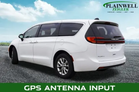 Photos of 2023 Chrysler Pacifica Touring L for sale in Plainwell, MI at Zeigler Chrysler Dodge Jeep Ram of Plainwell