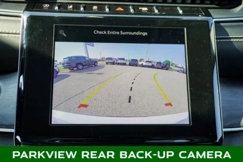 More photos of 2022 Jeep Grand Cherokee L Limited at Zeigler Chrysler Dodge Jeep Ram of Plainwell, MI